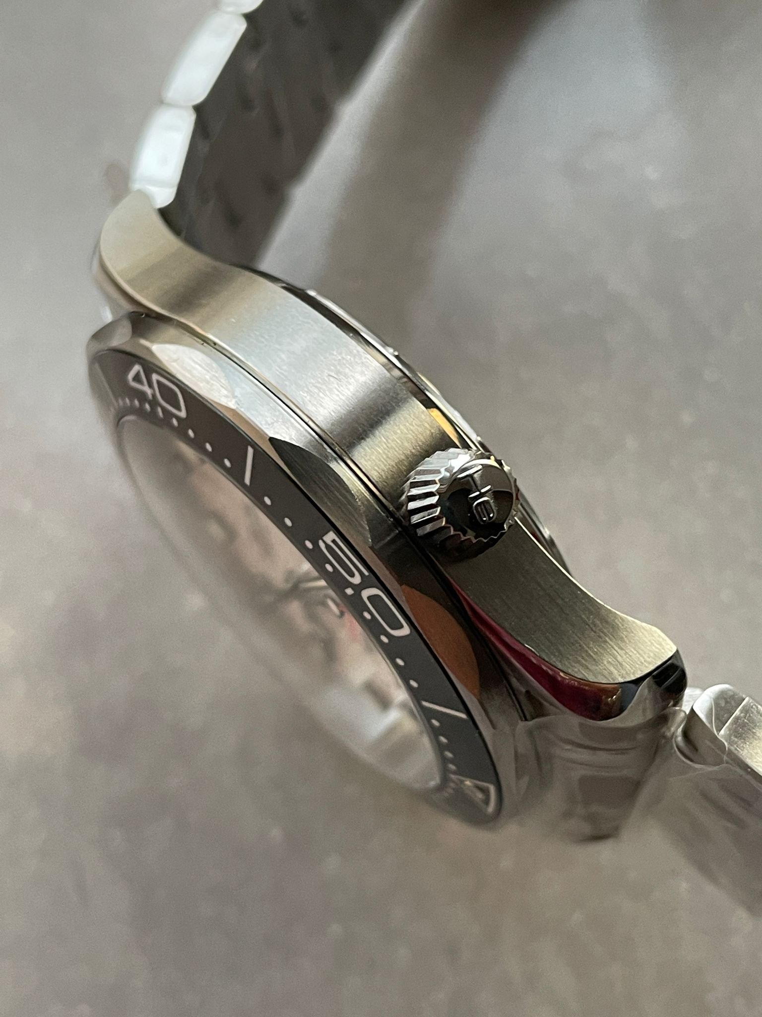 Seamaster Diver 300M SS VSF 1:1 Best Edition Black Bezel White Dial on SS Bracelet A8800 - Image 18