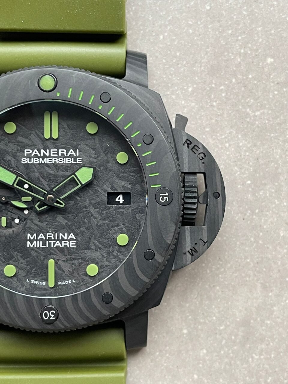 PAM961 Carbotech VSF Best Edition Carbon Dial on Green Rubber Strap P.9010 - Image 7