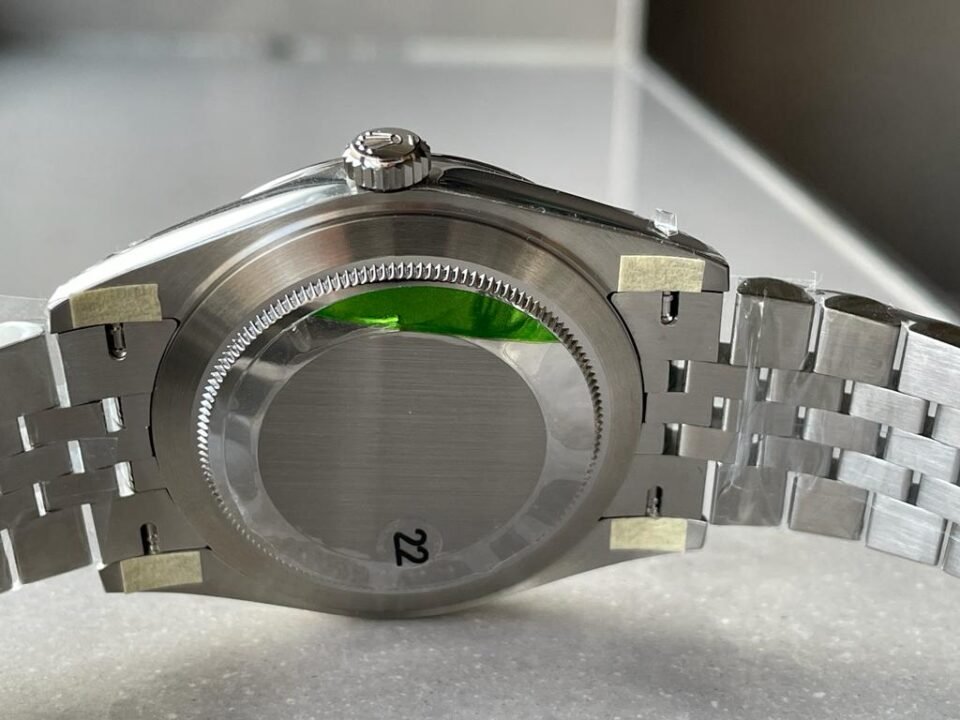 Datejust 41mm 126334 904L SS Fluted Bezel Patterned Green MOTIF Dial on SS Jubilee Bracelet VSF VS3235 Reference R2DJ0190 - Image 9