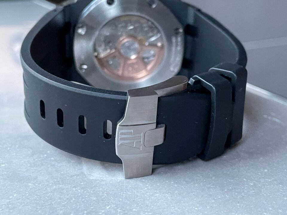 Royal Oak Offshore Chronograph CER Black Dial on Rubber Strap APF A3126 Mod - Image 12