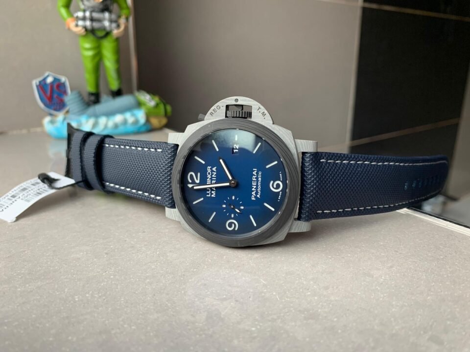 PAM 1663 Carbotech VSF 1:1 Best Edition Blue Dial on Blue Kevlar Composite Strap P.9010 - Image 2