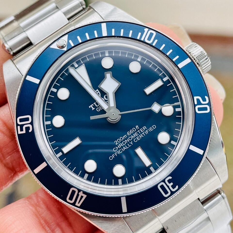 Black Bay Fifty Eight bb58 39mm SS ZF 1:1 Best Edition Blue Dial on SS Bracelet A2824 - Image 2