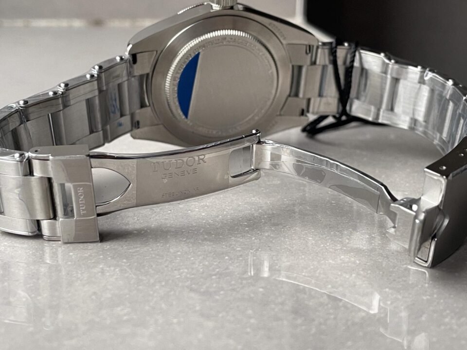 Black Bay Fifty Eight bb58 39mm SS ZF 1:1 Best Edition Blue Dial on SS Bracelet A2824 - Image 10
