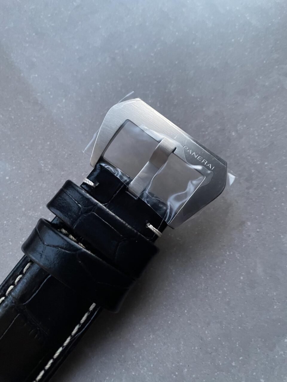 PAM217 H XF 1:1 Best Edition Superlumed Dial on Black Leather Strap A6497 with Y-Incabloc - Image 11