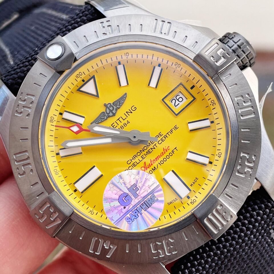 Avenger II Seawolf PVD GF 1:1 Best Edition Yellow Dial on Black Rubber Strap A2824 V2 - Image 2