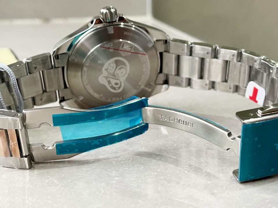 Aquaracer 41mm white face Stainless Steel RG bezel SS strap - Image 9