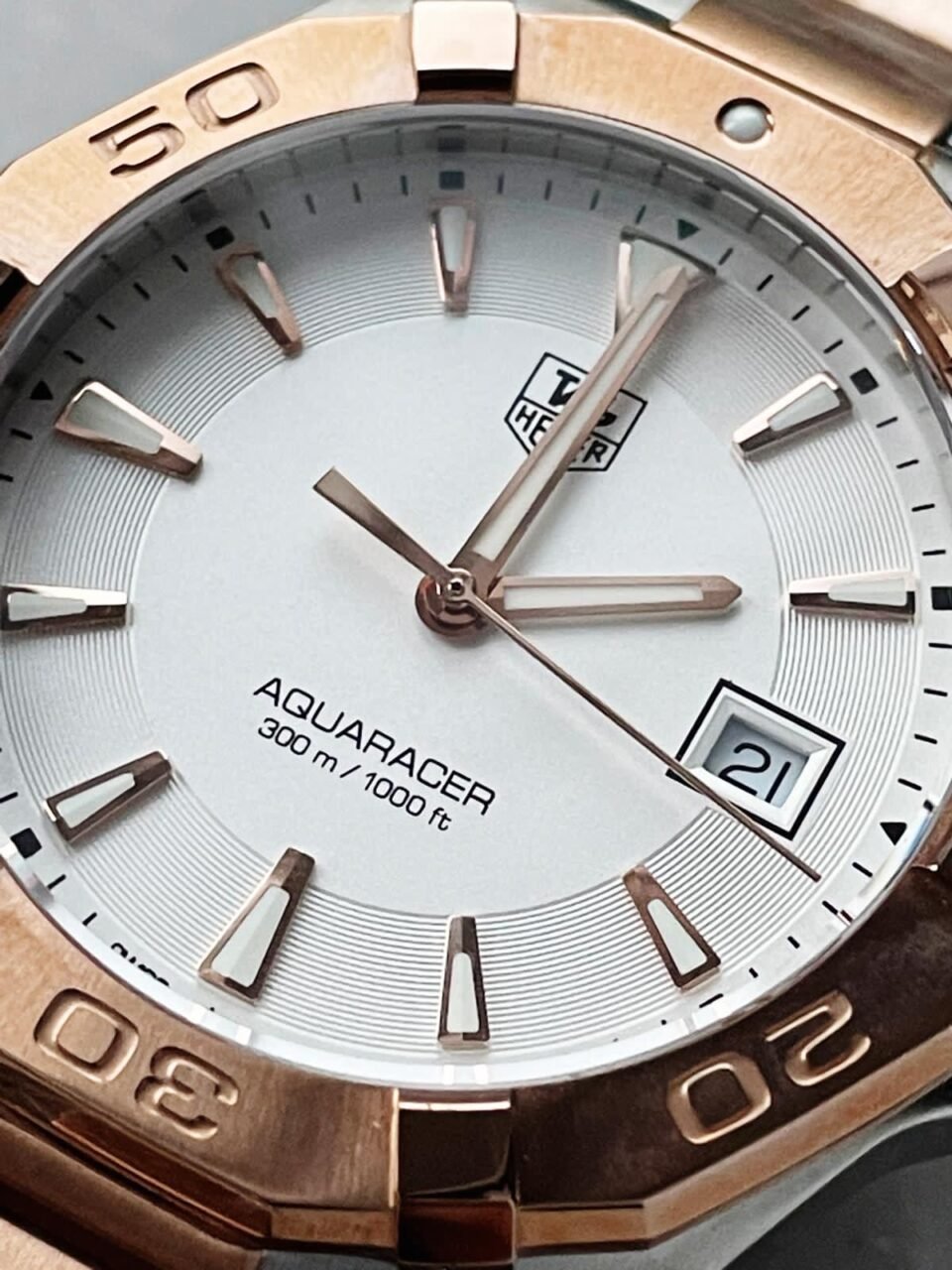 Aquaracer 41mm white face Stainless Steel RG bezel SS strap - Image 2