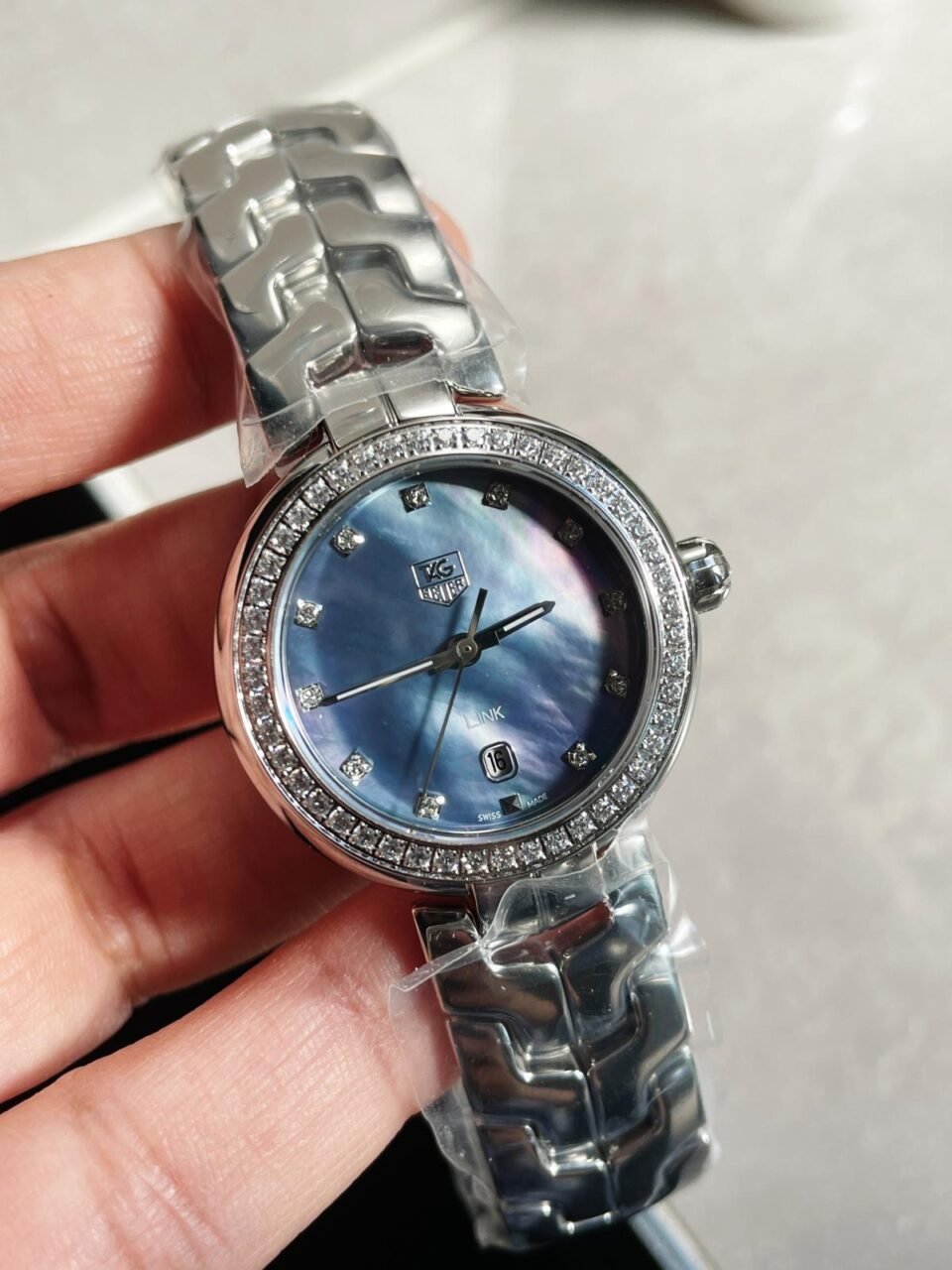 TAG LADIES BLUE DIAL DIAMOND BEZEL RONDA QUARTZ MOVEMENT SS STEEL STRAP - Image 3