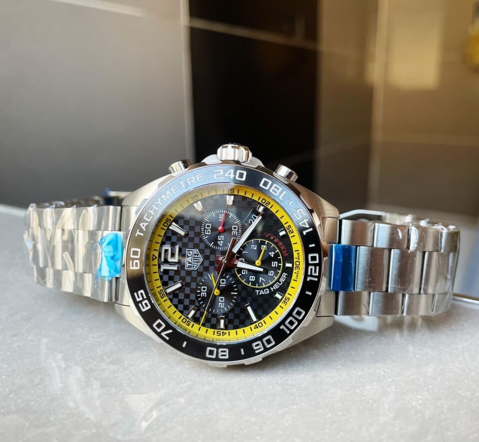 Formula 1 TAG Black dial silver SS strap OGF - Image 4