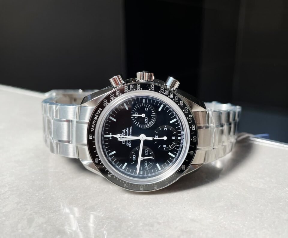 Speedmaster MoonWatch SS Sapphire Crystal Black Dial on SS Bracelet Manual Winding Chrono Movement - Image 6