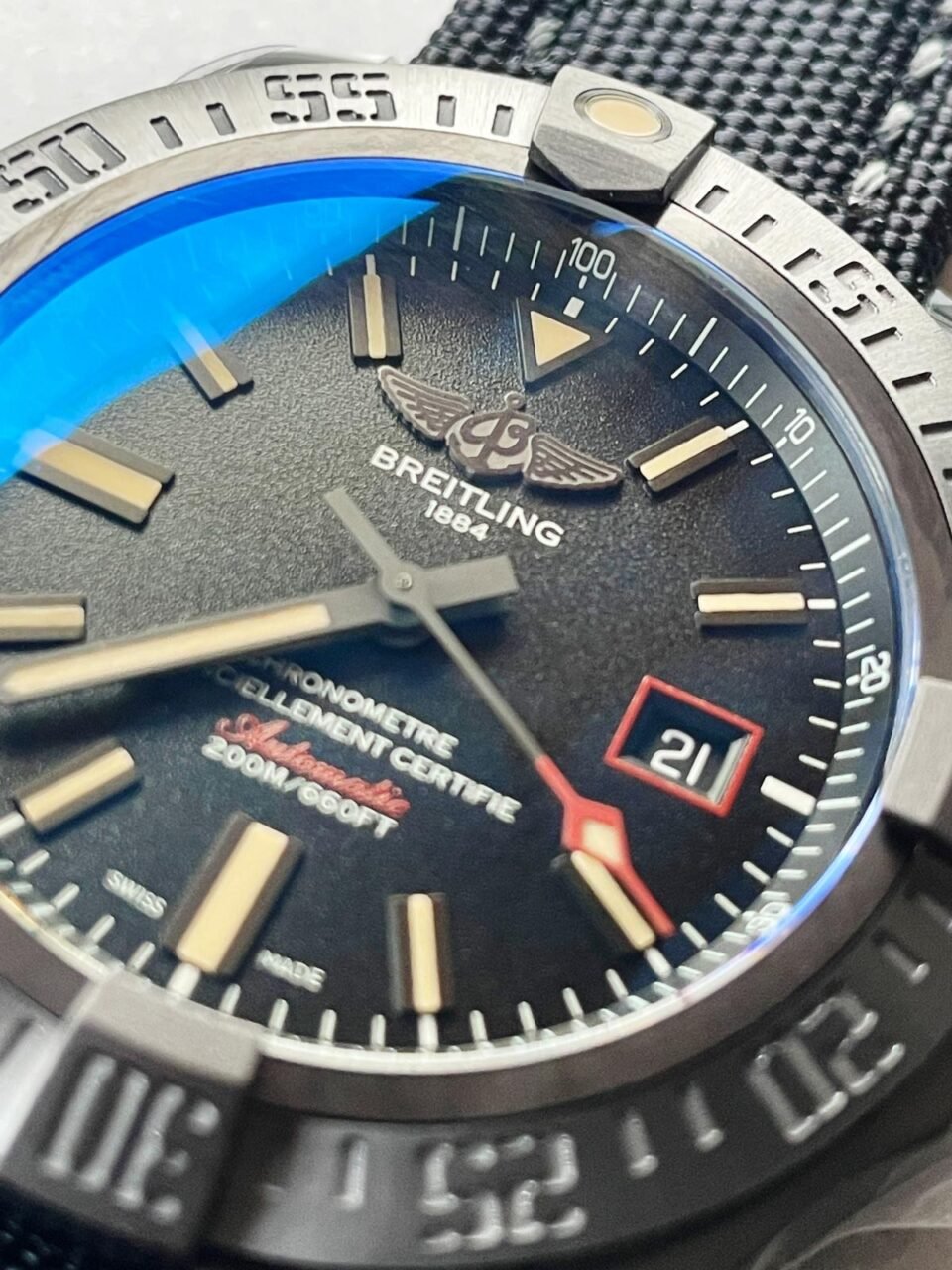 AVENGER BLACKBIRD 44MM DLC GF 1:1 BEST EDITION TITANIUM CASE BLACK DIAL ON BLACK RUBBER STRAP A2824 V4 - Image 4
