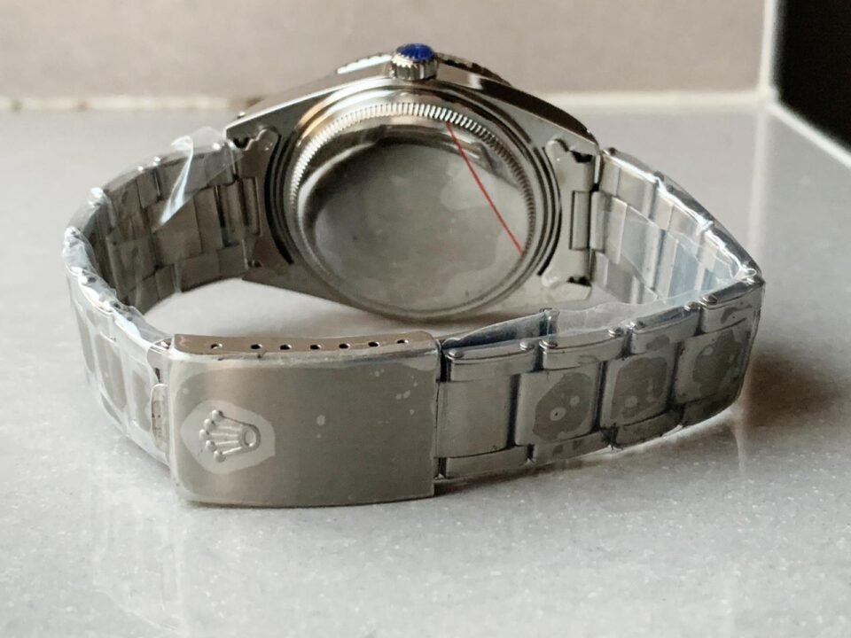 Vintage GMT Master 6542 Black/Red Bezel White Dial on SS Bracelet A2836 - Image 6