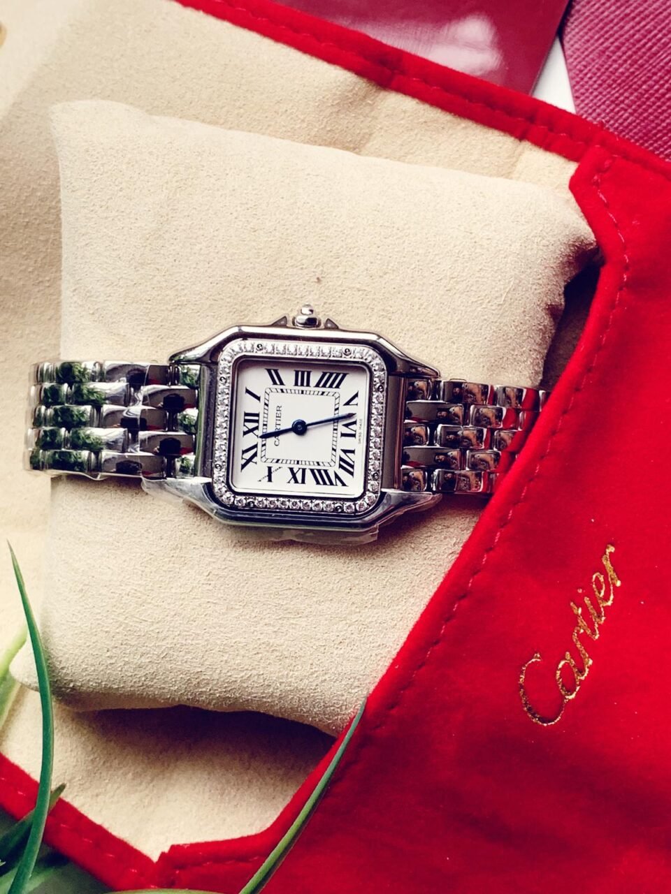 Panthère Secrete Ladies SS GF 1:1 Best Edition White Dial Diamonds Bezel on SS Bracelet Swiss Ronda Quartz - Image 3