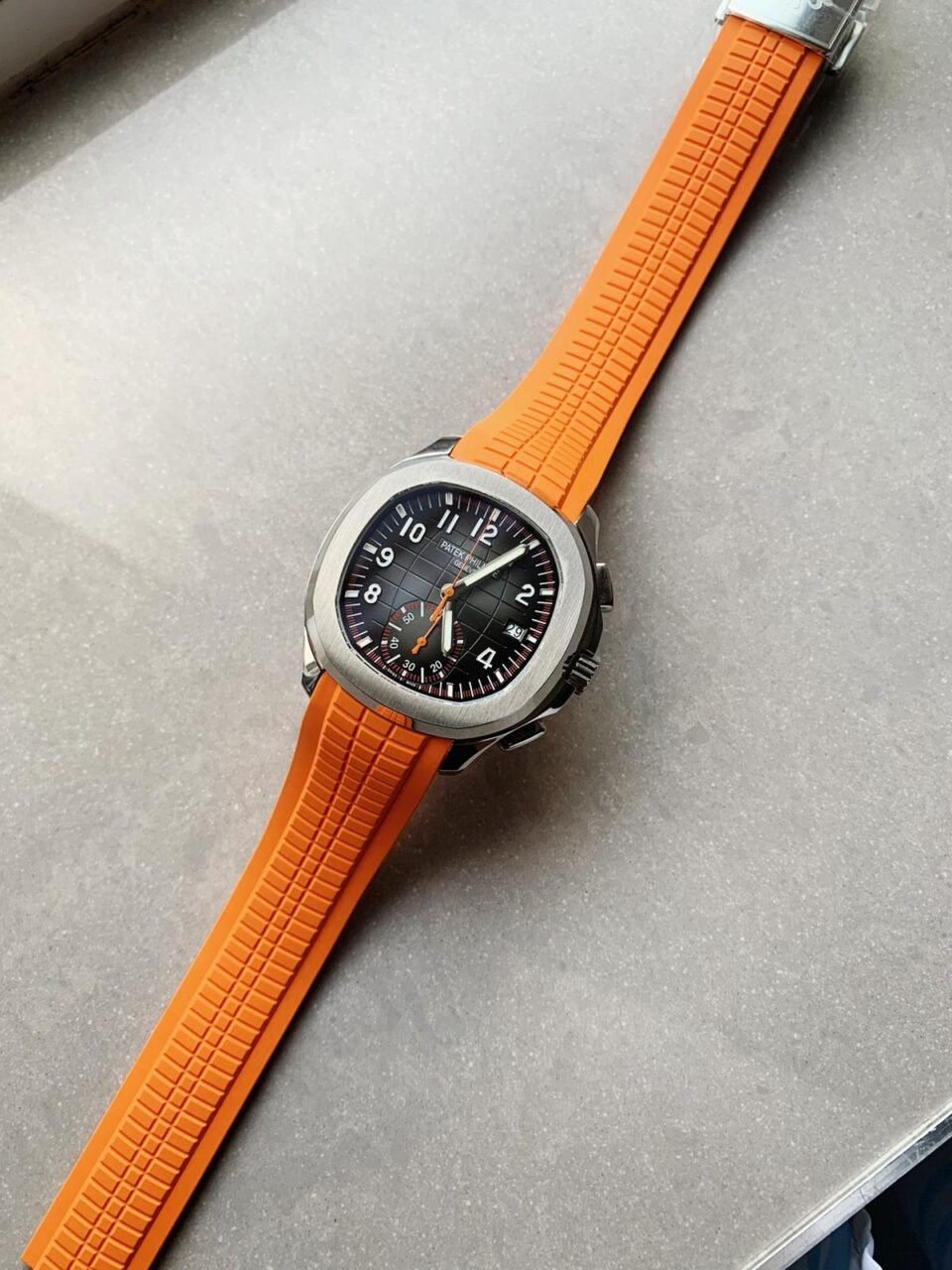 Aquanaut 5168G 42mm SS ZF 1:1 Best Edition Black Dial on Orange Rubber Strap - Image 3