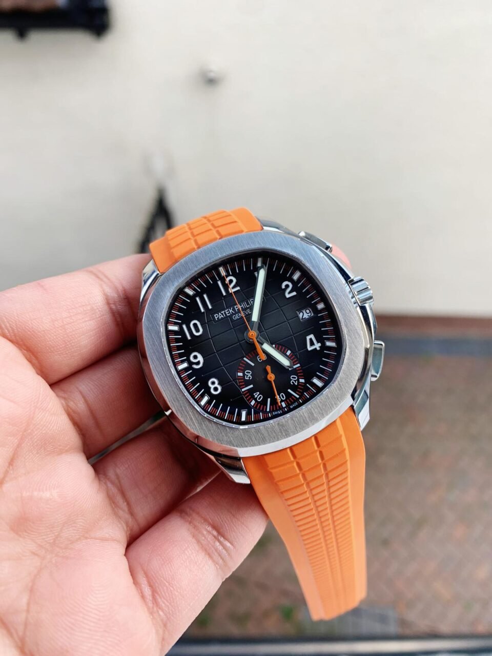 Aquanaut 5168G 42mm SS ZF 1:1 Best Edition Black Dial on Orange Rubber Strap - Image 2