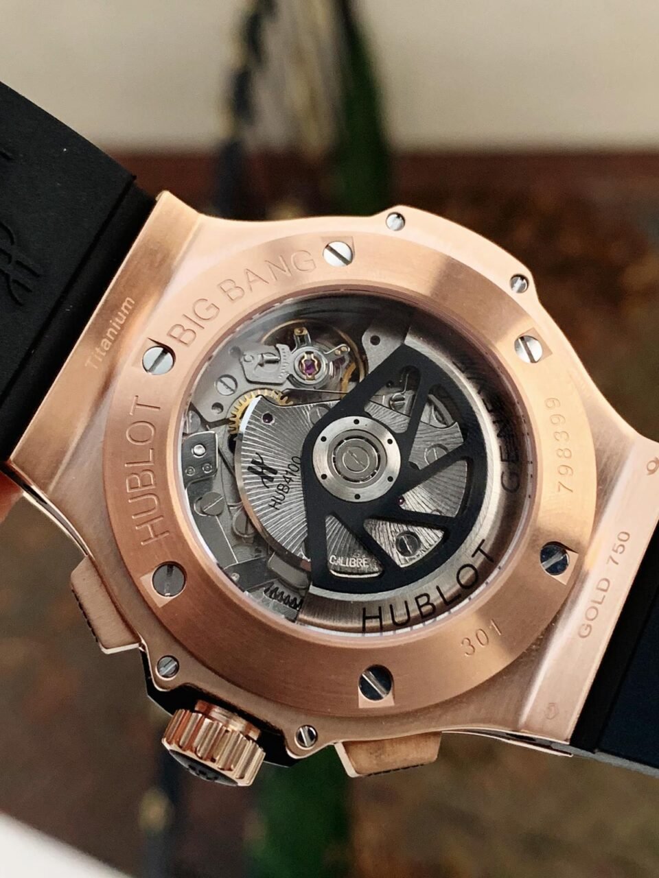 Big Bang 44mm Rose Gold Ceramic Black CF Dial on Black Gummy Strap - Image 7