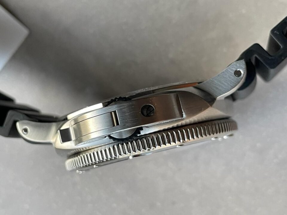 PAM1323 Y GMT VSF 1:1 Best Edition Dark Gray Dial on Black Rubber Strap P9011 - Image 15