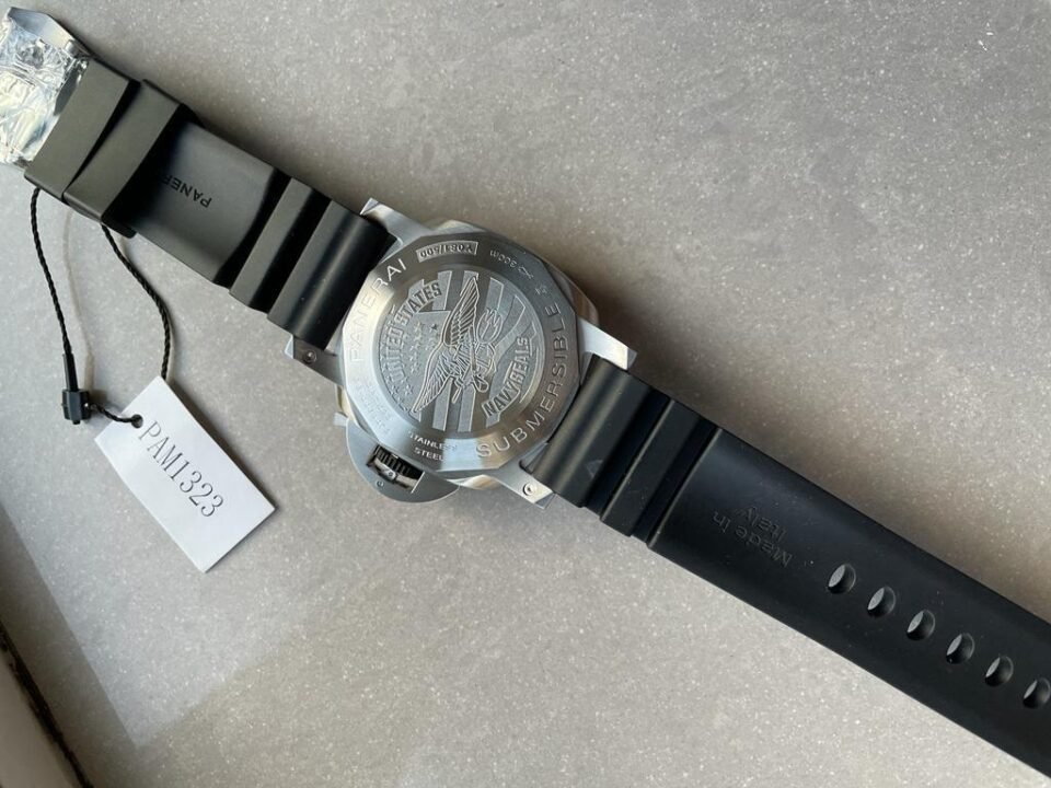 PAM1323 Y GMT VSF 1:1 Best Edition Dark Gray Dial on Black Rubber Strap P9011 - Image 14