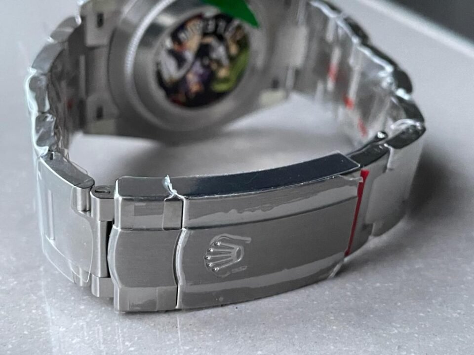 Oyster Perpetual 41mm 124300 celebration 904L SS Bubbles Dial on SS Oyster Bracelet Clean VR3230 - Image 13