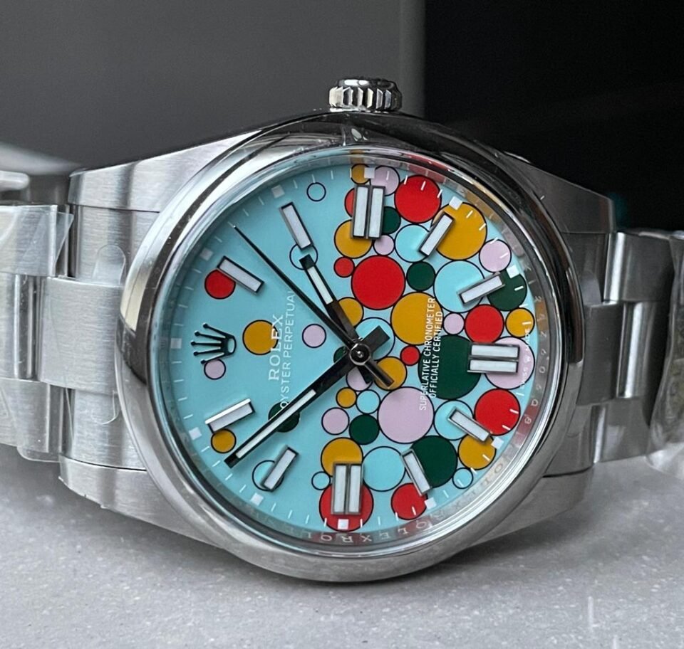 Oyster Perpetual 41mm 124300 celebration 904L SS Bubbles Dial on SS Oyster Bracelet Clean VR3230 - Image 8