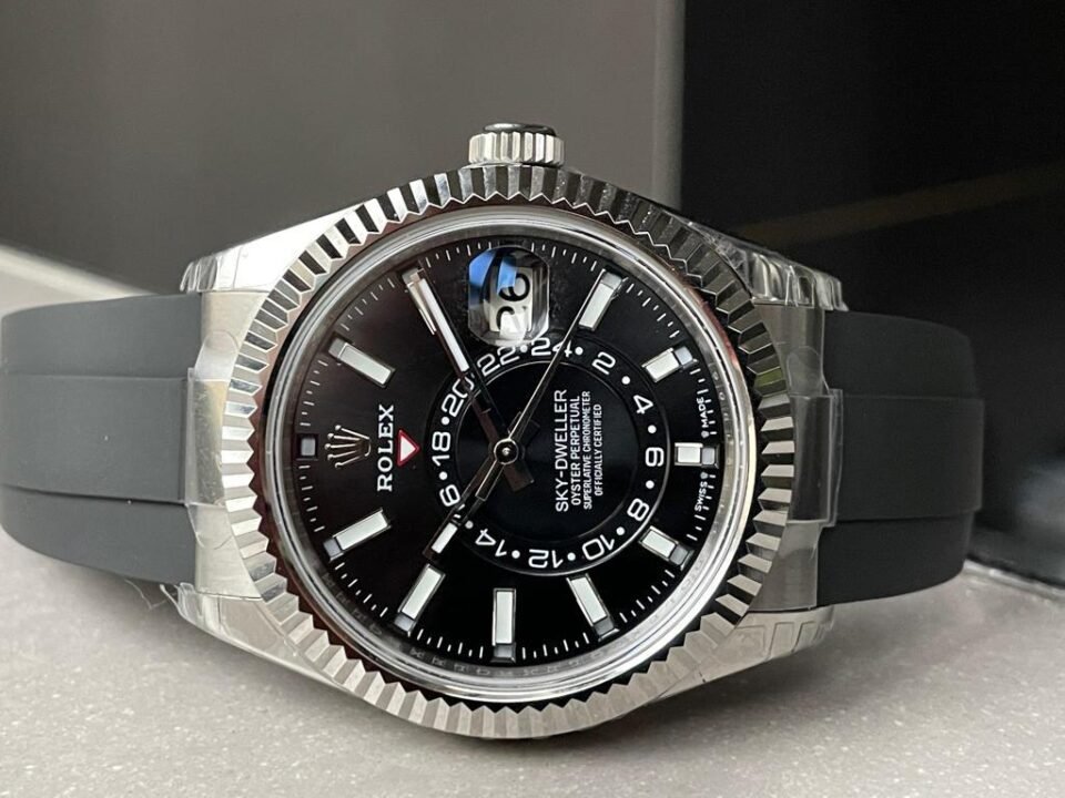 Sky-Dweller 326934 904L SS Noob 1:1 Best Edition Black Dial on Black Rubber Strap Asian 23J to 9001 - Image 9