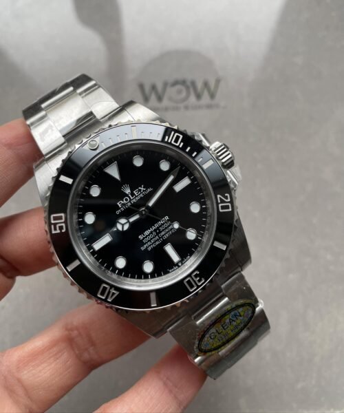 Submariner 124060LN 904L SS Black Dial on SS Bracelet CLEAN VR3230