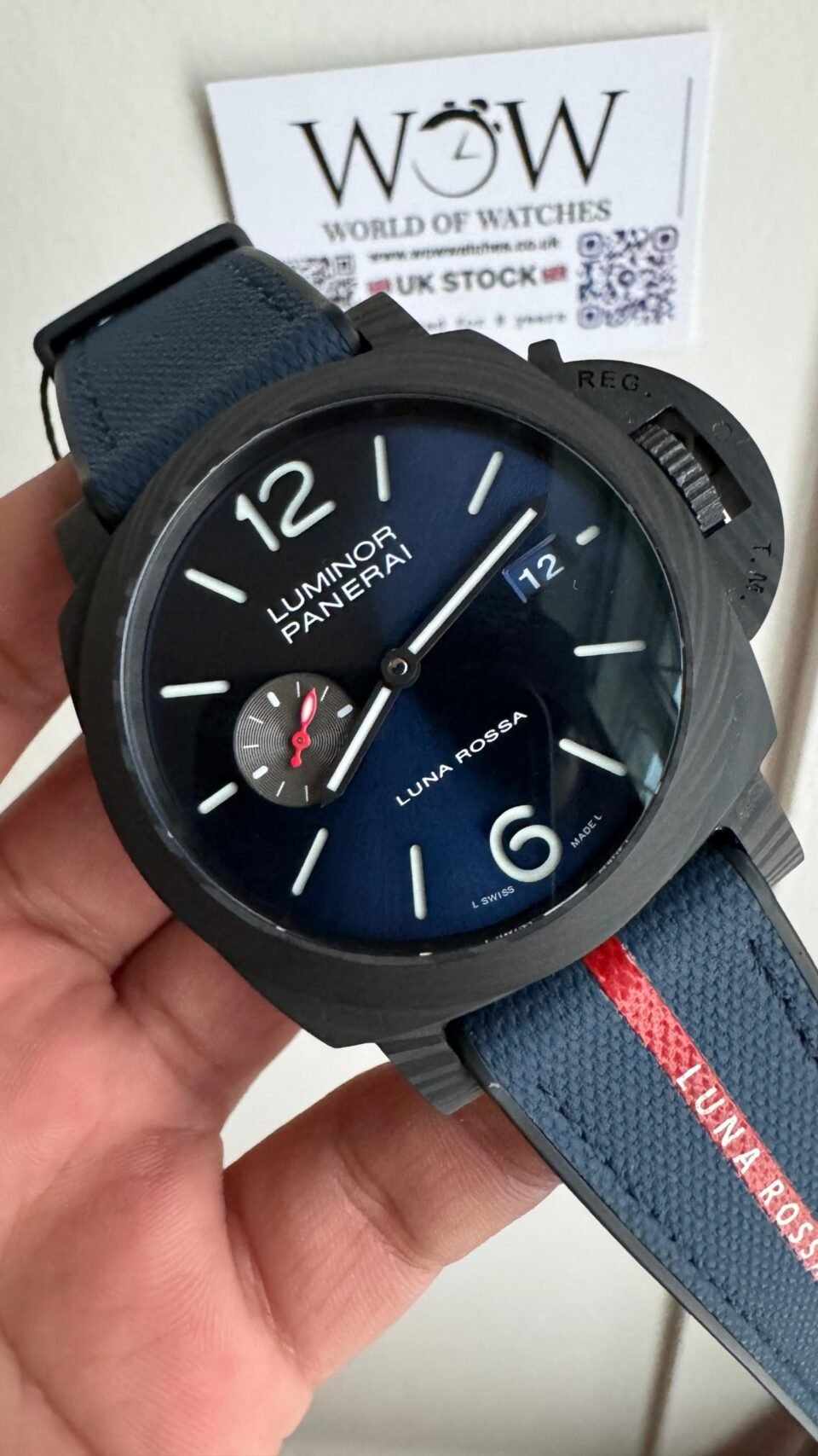 PAM1529 Luna Rossa Carbotech VSF 1:1 Best Edition on Blue Fabric Strap P.9010 - Image 4