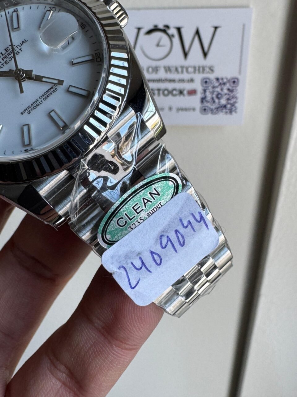 Clean Datejust 41 904L SS Fluted Bezel White Dial on SS Jubilee Bracelet Clean VR3235 - Image 4