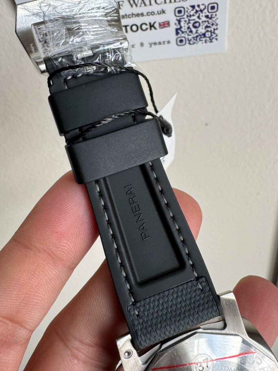 PAM1579 Submersible Luna Rossa 42mm VSF 1:1 Best Edition on Gray Nylon Strap P900 - Image 9