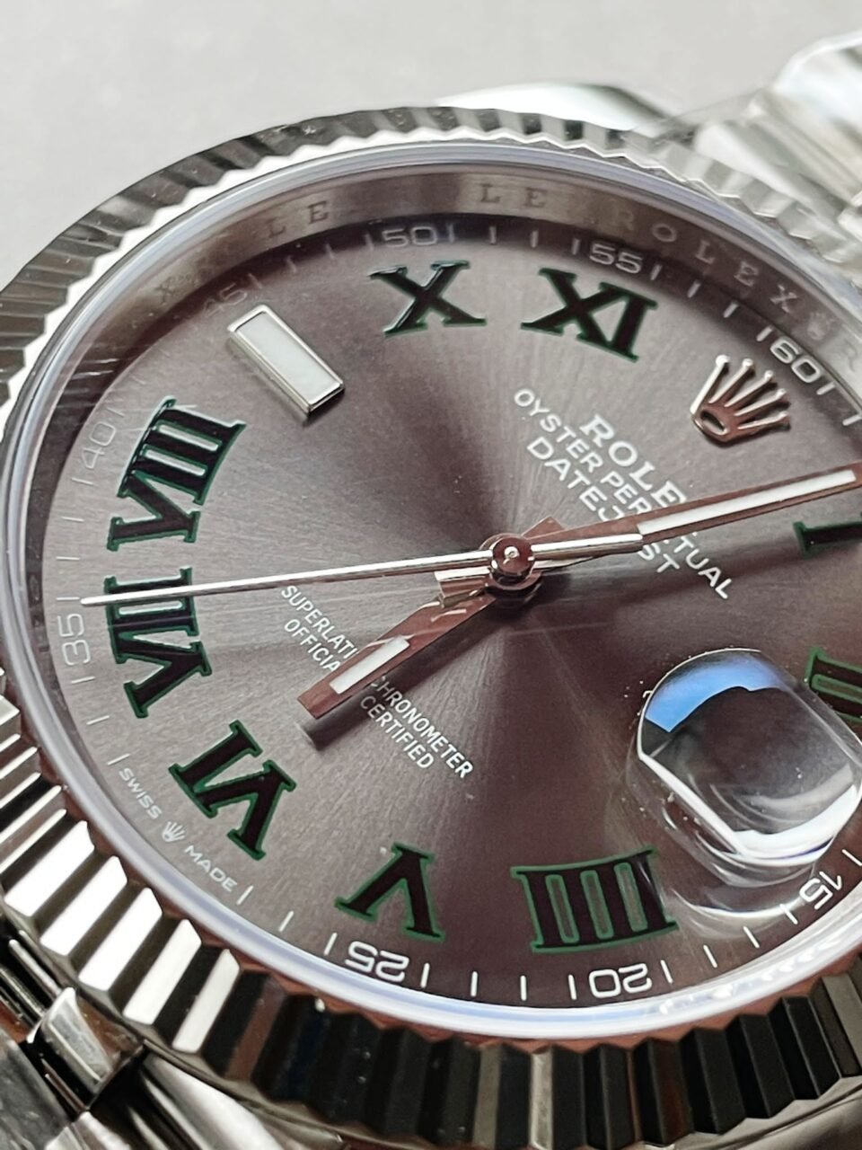DateJust Men "wimbledon"SS Grey textured Dial Roman Markers with Jubilee Bracelet - Image 2