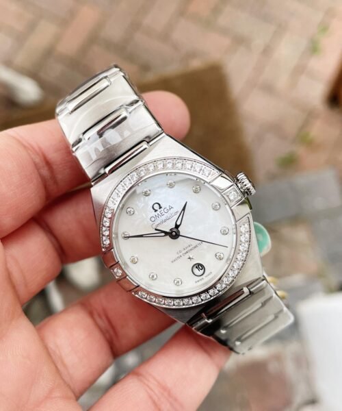 Constellation Co‑Axial Master 29 mm Silver dial White dial on Diamond bezel