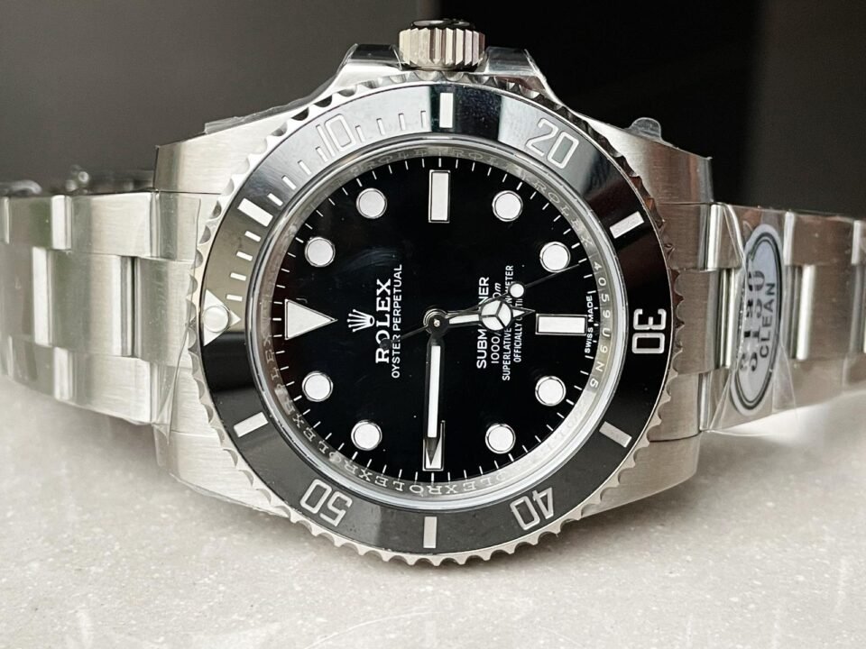 Submariner 114060 No Date Black Ceramic 904L Steel CF 1:1 Best Edition CLEAN SH3130 - Image 6