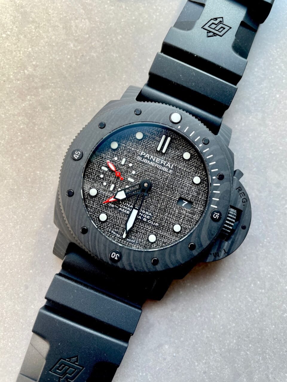PAM Submersible 01039 Luna Rossa - 47mm 28800 Asian movement Black Strap - Image 2
