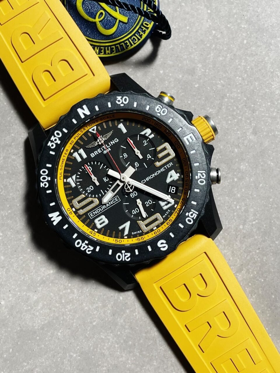 Endurance pro OGF 44mm Black dial Yellow Rubber Strap quartz movement - Image 3