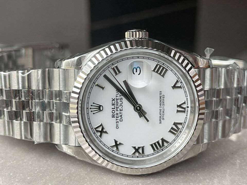 Datejust 41mm 16030 VSF Roman markers White dial SS Jubilee Bracelet VS3235 - Image 4