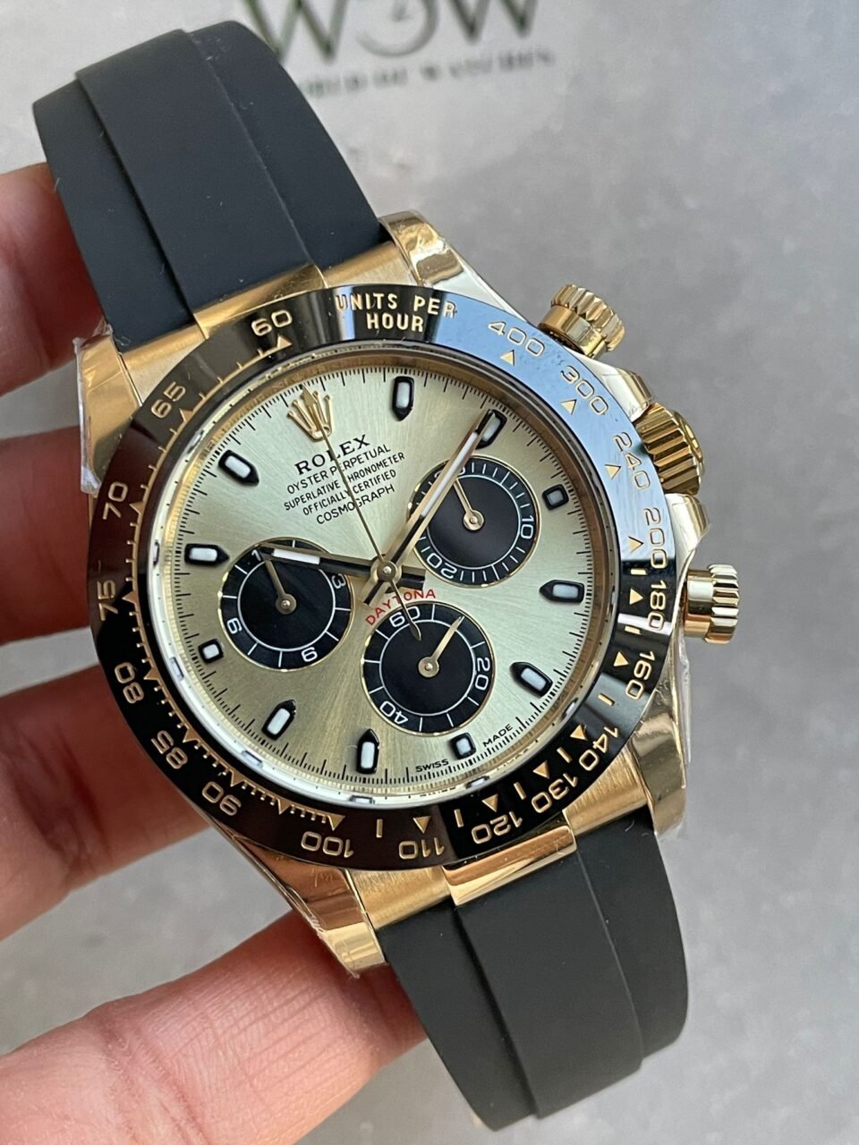 Daytona 116518 BTF 1:1 Best Edition YG/Black Dial on Oysterflex Rubber Strap SA4130 V2