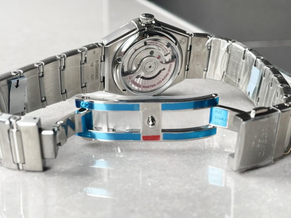 Constellation Co‑Axial Master 29 mm Silver dial White dial on Diamond bezel - Image 11
