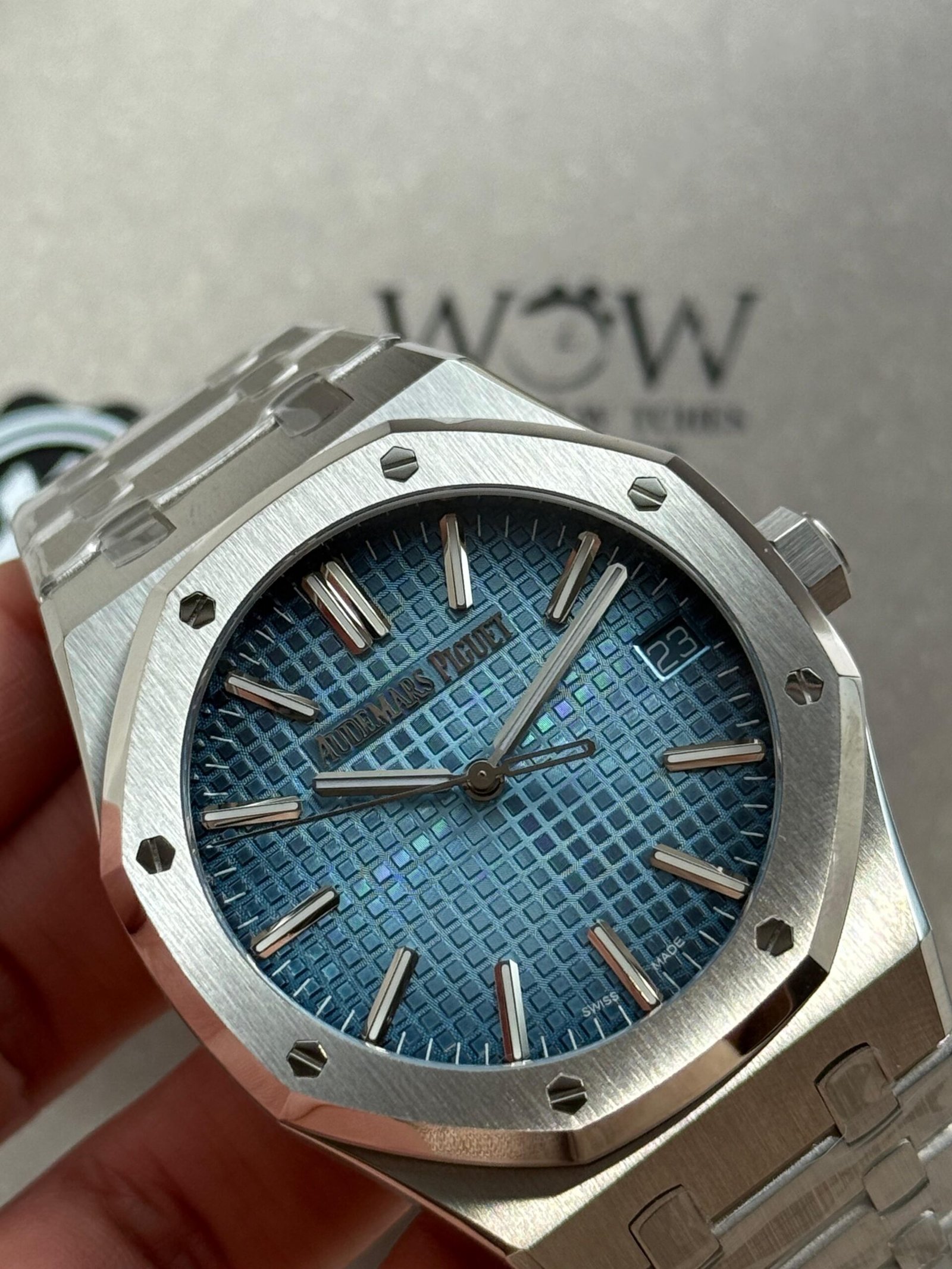 Royal Oak 41mm 15510 BC SS ZF 1:1 Best Edition Ice Blue Textured Dial on SS Bracelet SA4302 V3 - Image 2
