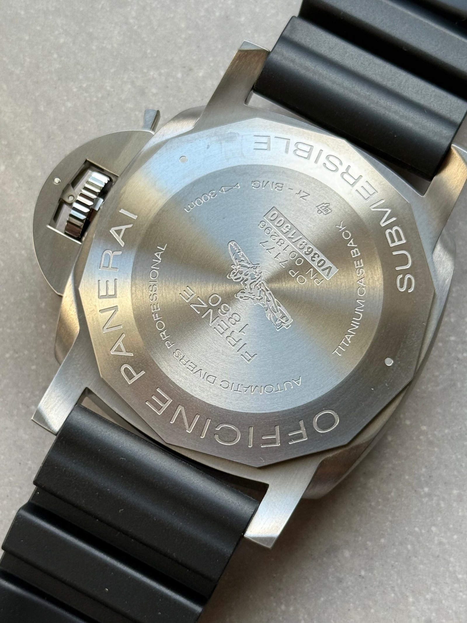 PAM799 Submersible BMG tech VSF 1:1 best edition on black rubber strap - Image 16